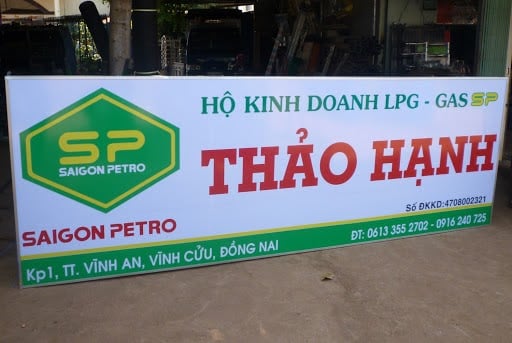 Thi Công Biển Hộp Đèn Quảng Cáo