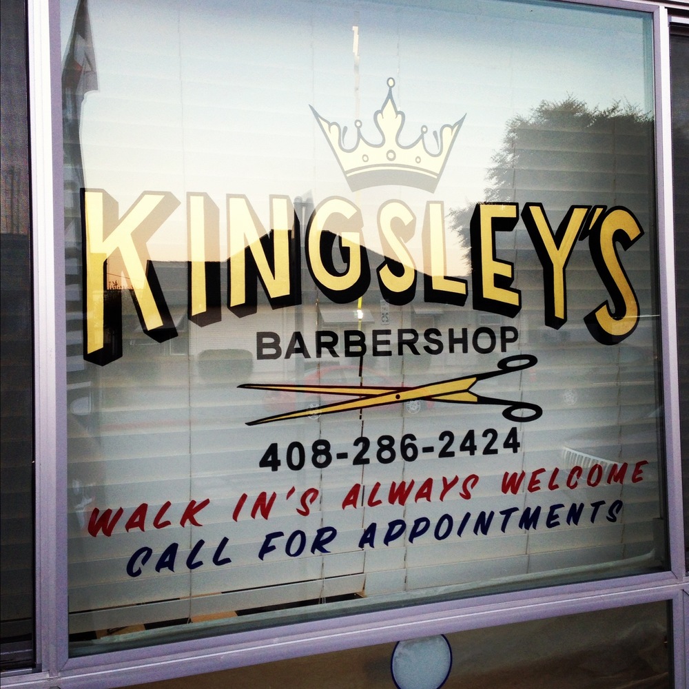 Biển Quảng Cáo Bằng Kính