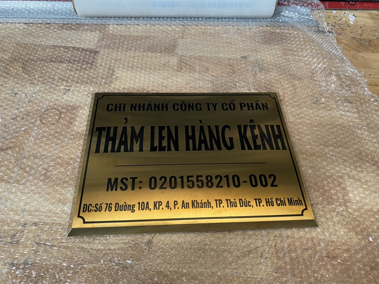 Thi Công Bảng Công Ty Inox
