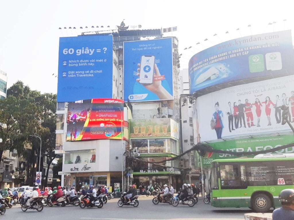 Thi Công Biển Pano Ngoài Trời