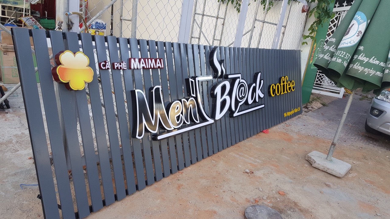 Thiết Kế Biển Quảng Cáo Tôn