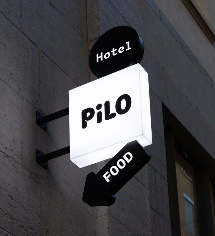 Thiết Kế Biển Hộp Mica Chuyên Nghiệp