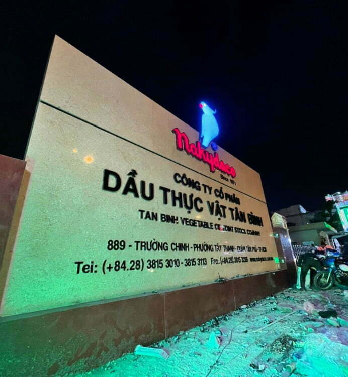 Thi Công Biển Hiệu Công Ty