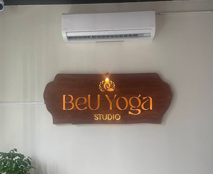 Thiết Kế Bảng Hiệu Phòng Tập Yoga