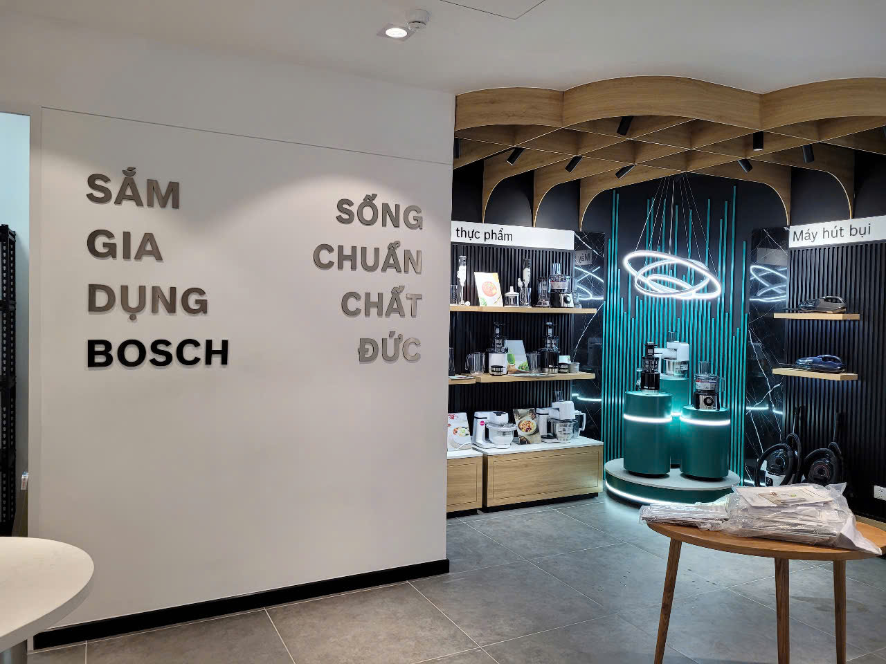 Dịch Vụ Thiết Kế & Thi Công Bảng Hiệu Quảng Cáo Tại TP.HCM