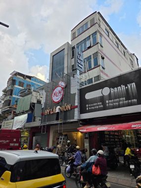 Thi công bảng hiệu Hỷ Lâm Môn Hoàng Văn Thụ