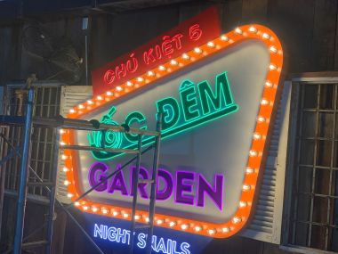 Bảng Hiệu Ốc Đêm Chú Kiệt 5 Garden