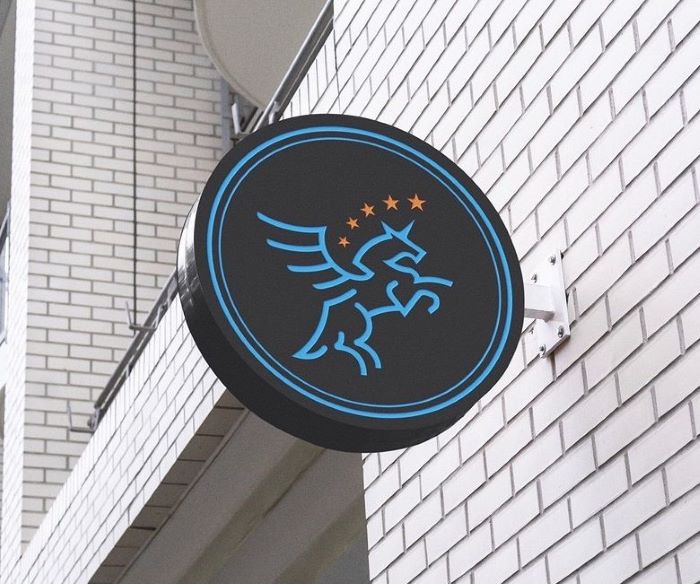 Thiết Kế Hộp Đèn Logo