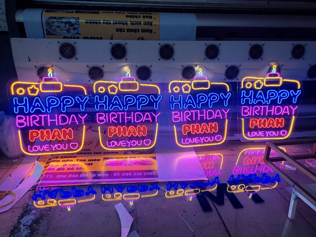 Thiết Kế Biển LED Neon