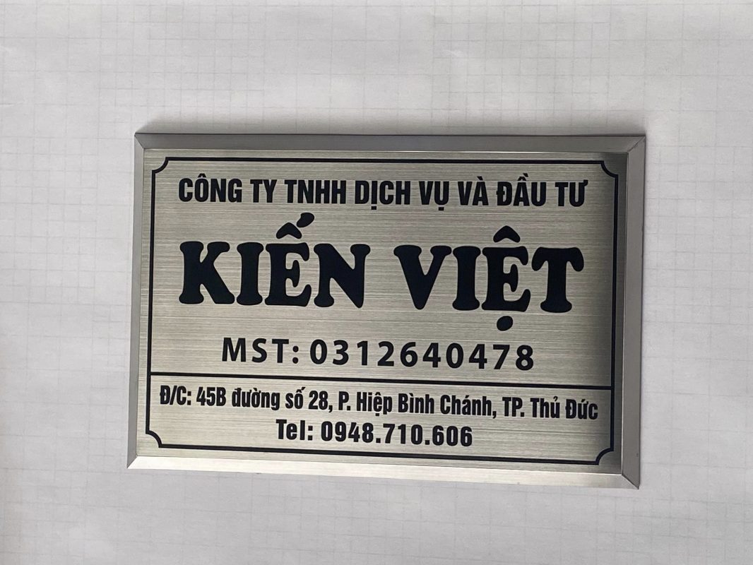 Thi Công Bảng Inox Ăn Mòn