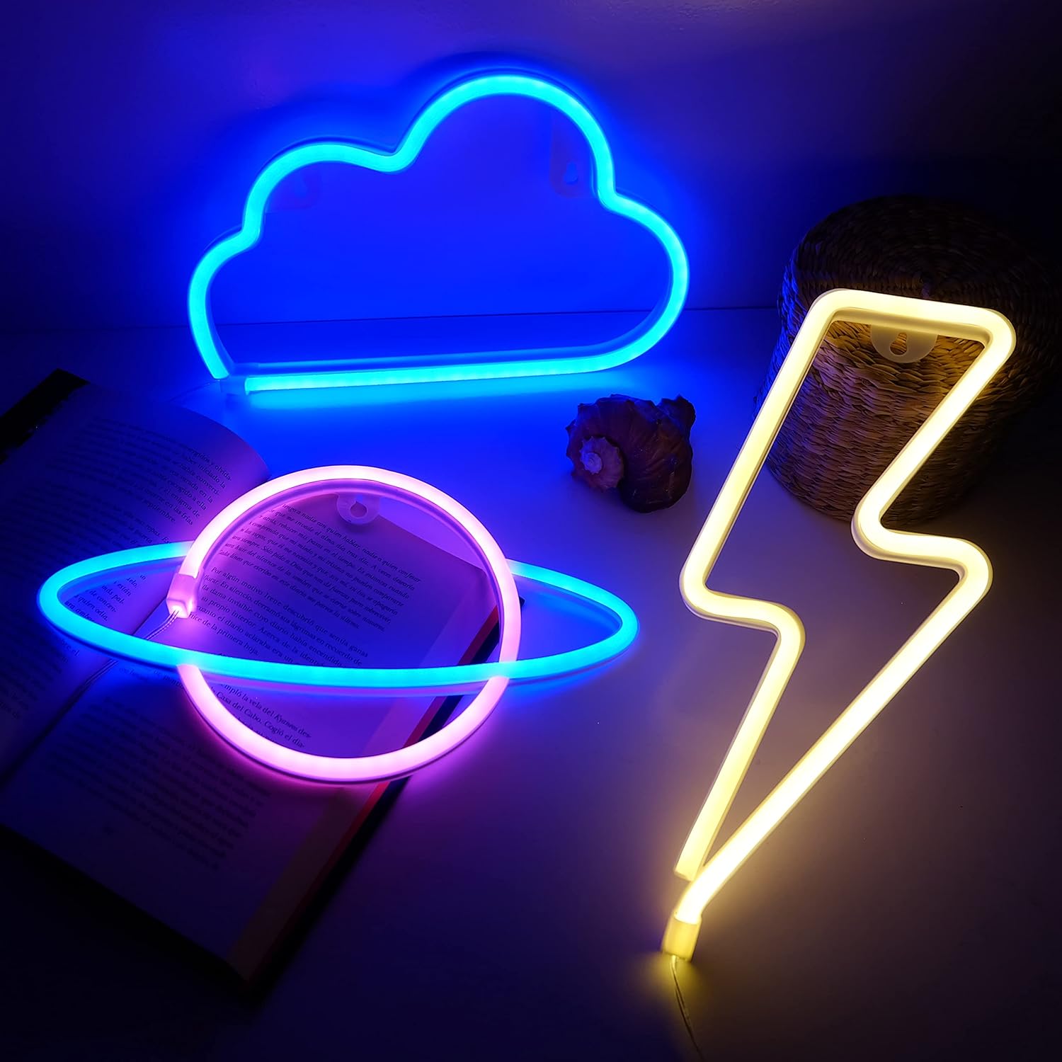 Thi Công Chữ LED Neon