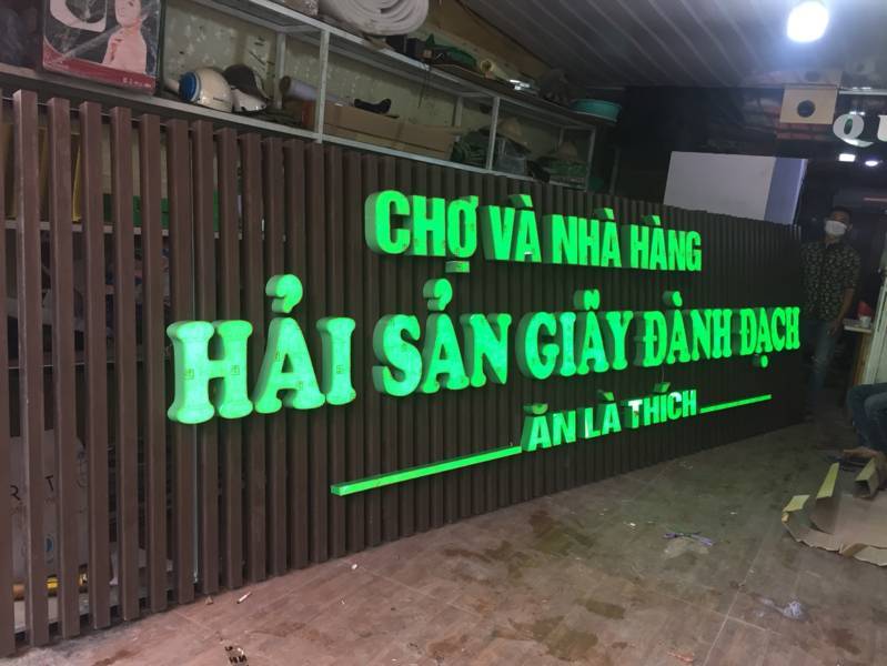 Biển Chữ Nổi Sáng Mặt