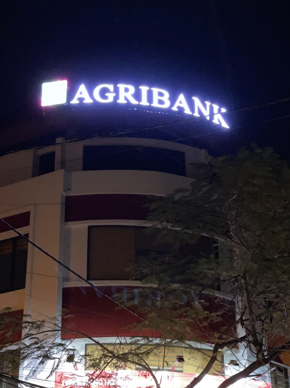 Thi Công Bảng Hiệu Ngân Hàng