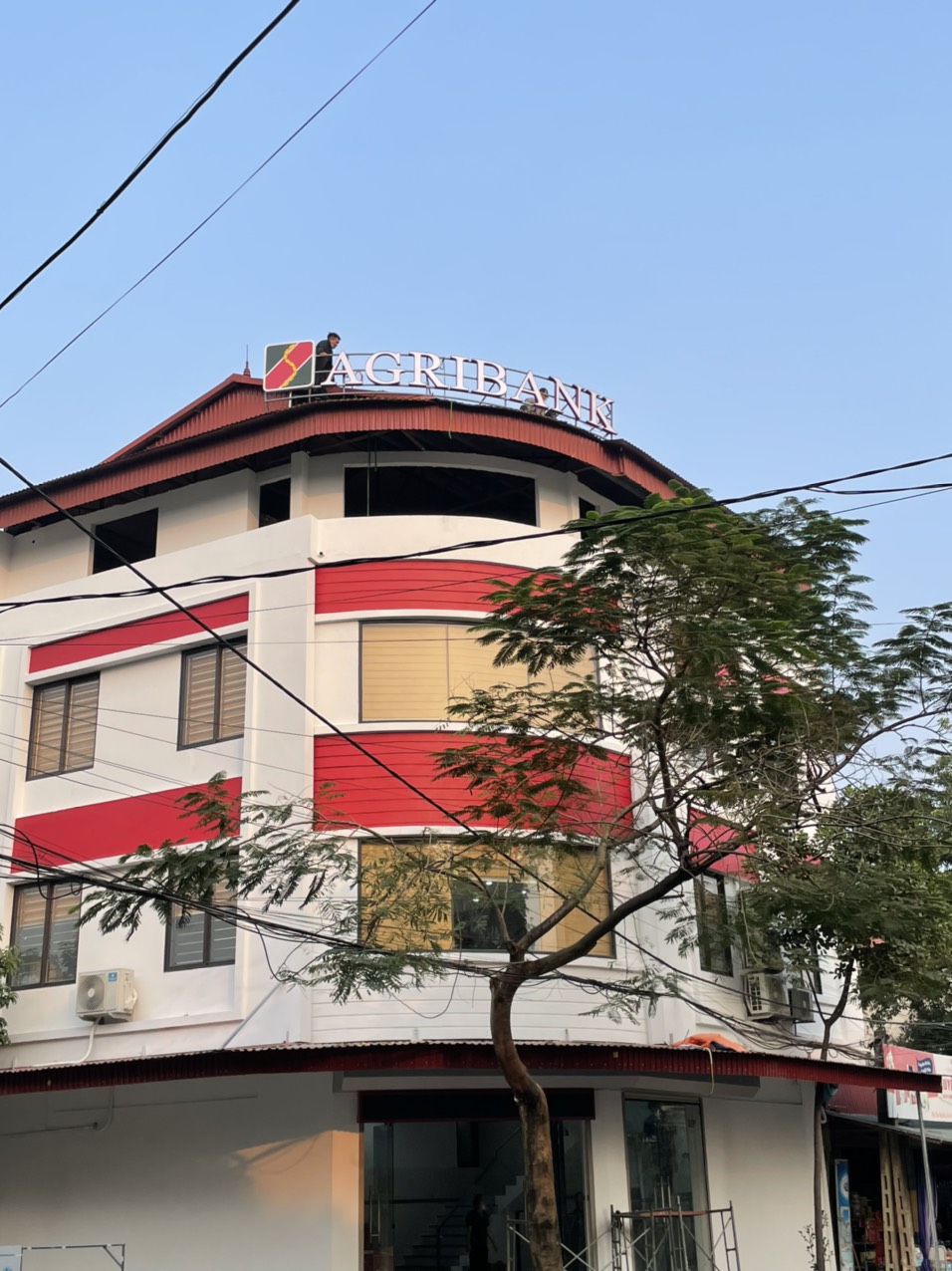 Thiết Kế Bảng Hiệu Ngân Hàng