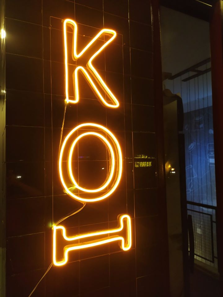 Thiết kế bảng hiệu đèn LED Neon