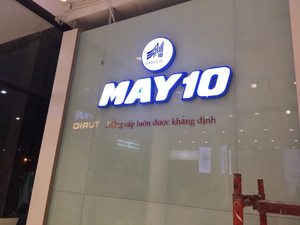 Thi công bảng hiệu logo mica tại TP.HCM