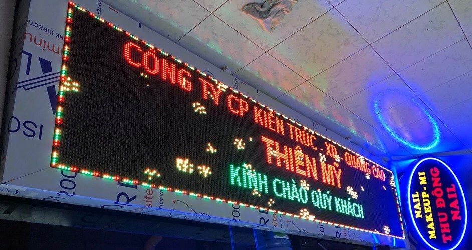Thiết Kế Bảng LED Điện Thoại
