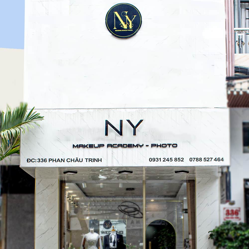 Thi Công Bảng Hiệu Beauty Chuyên Nghiệp
