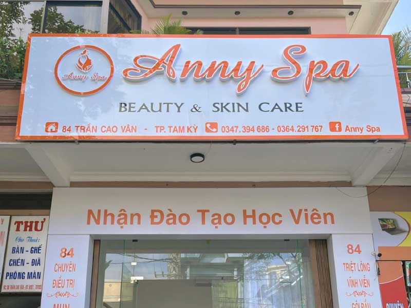 Thi Công Bảng Hiệu Beauty Chuyên Nghiệp