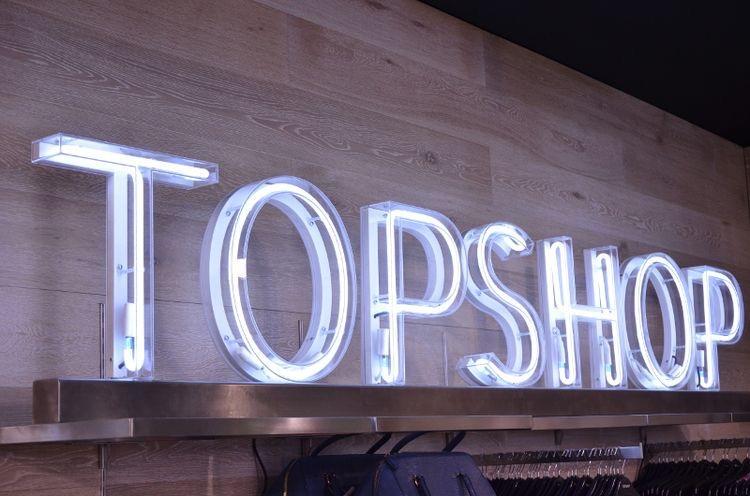 Thiết kế chữ LED quảng cáo chuyên nghiệp