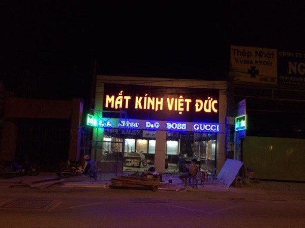 Thi Công Bảng Hiệu Mắt Kính