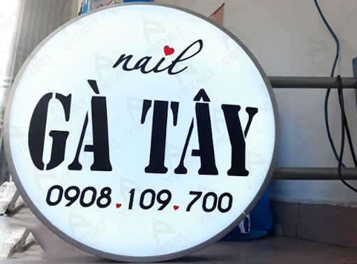 Thiết kế hộp đèn giá rẻ tại TP.HCM