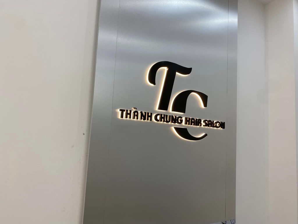 Thi công biển salon