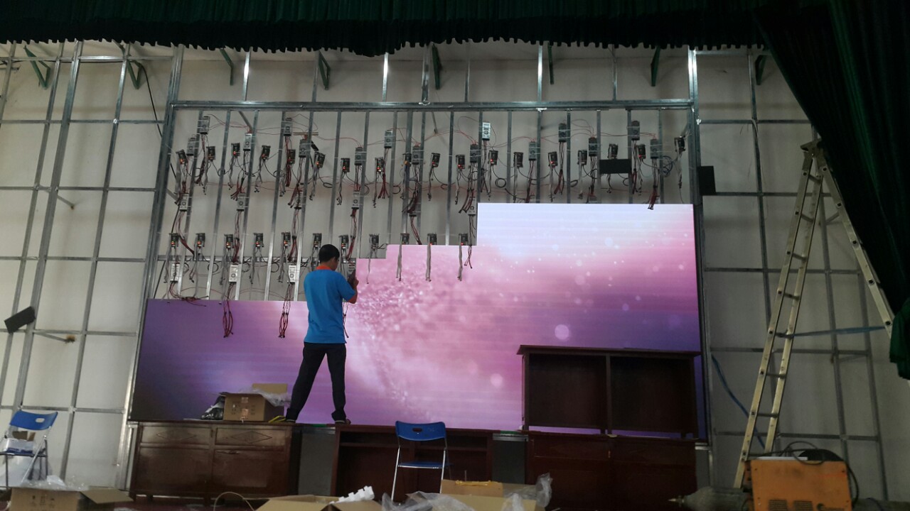 Thi Công Màn Hình LED Quảng Cáo