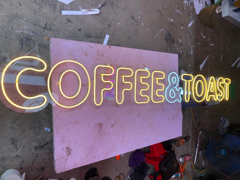 Thiết Kế Biển Quảng Cáo Cafe Đẹp