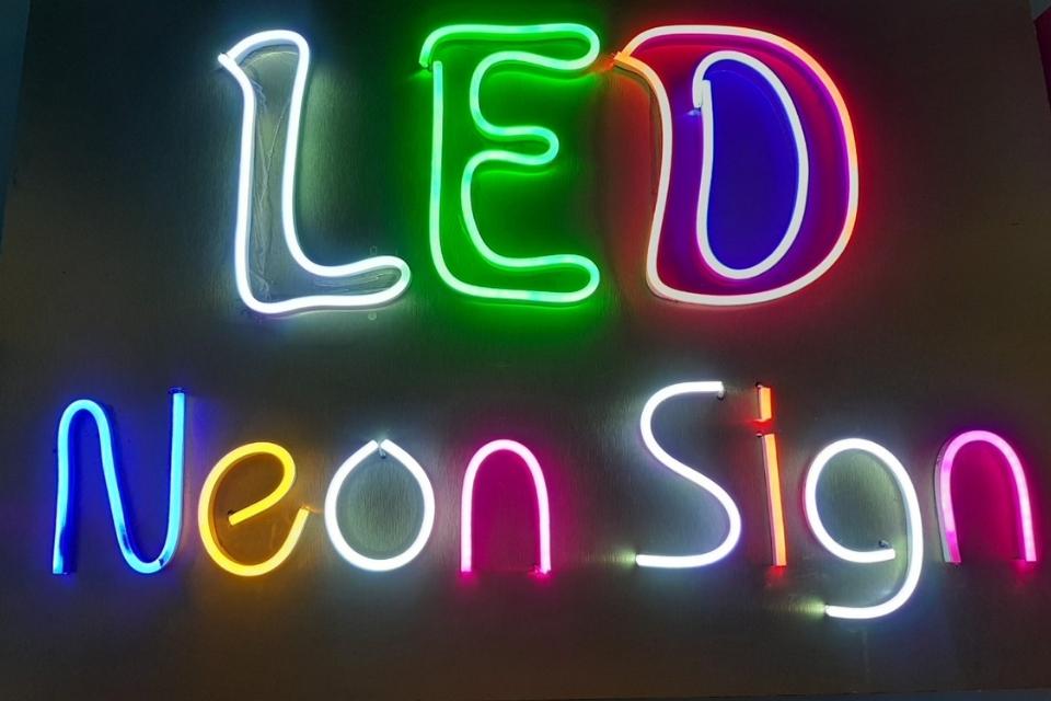 Thiết Kế Bảng Hiệu Neon Sign Đẹp
