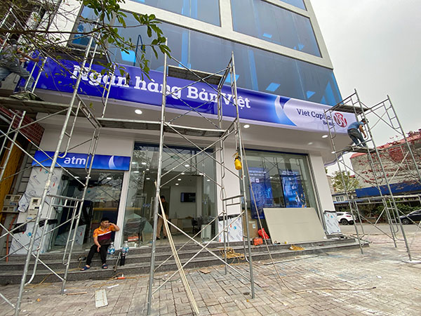 Thi Công Biển Hiệu Ngân Hàng