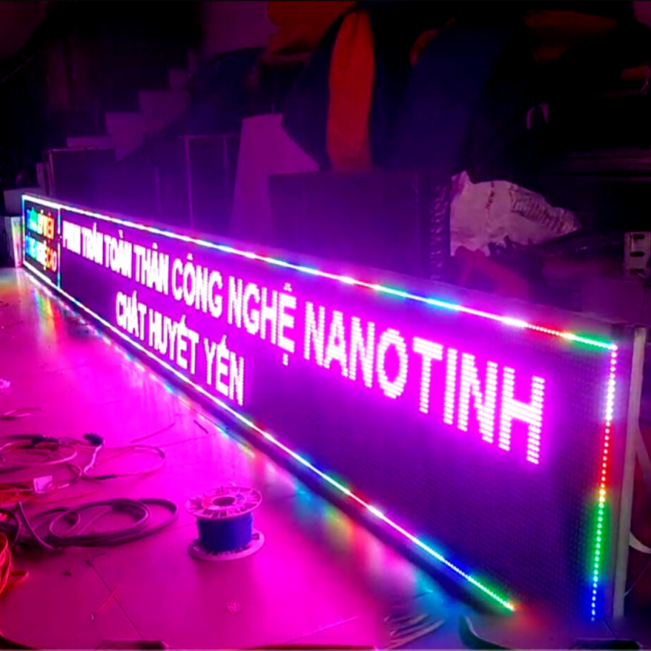 Thiết Kế Biển Quảng Cáo LED Chạy Chữ
