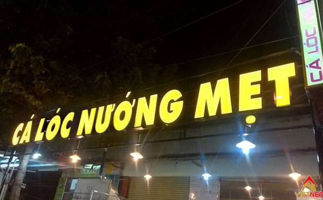 Thi Công Bảng Hiệu Quán Nướng