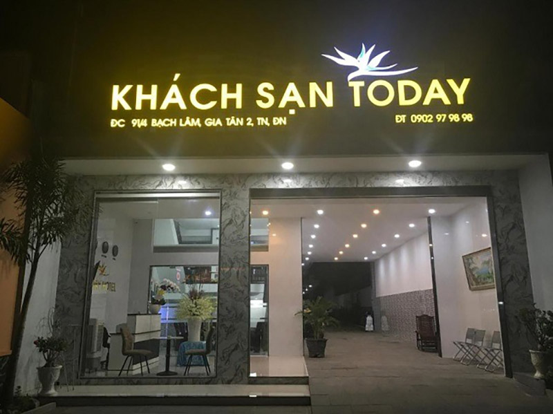 Thiết Kế Bảng Hiệu Khách Sạn Đẹp