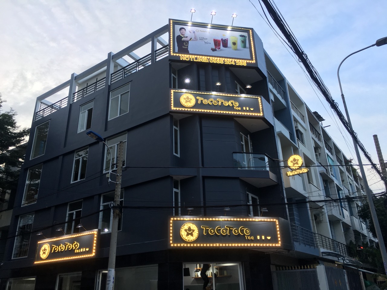 Thi Công Bảng Hiệu Chữ Inox