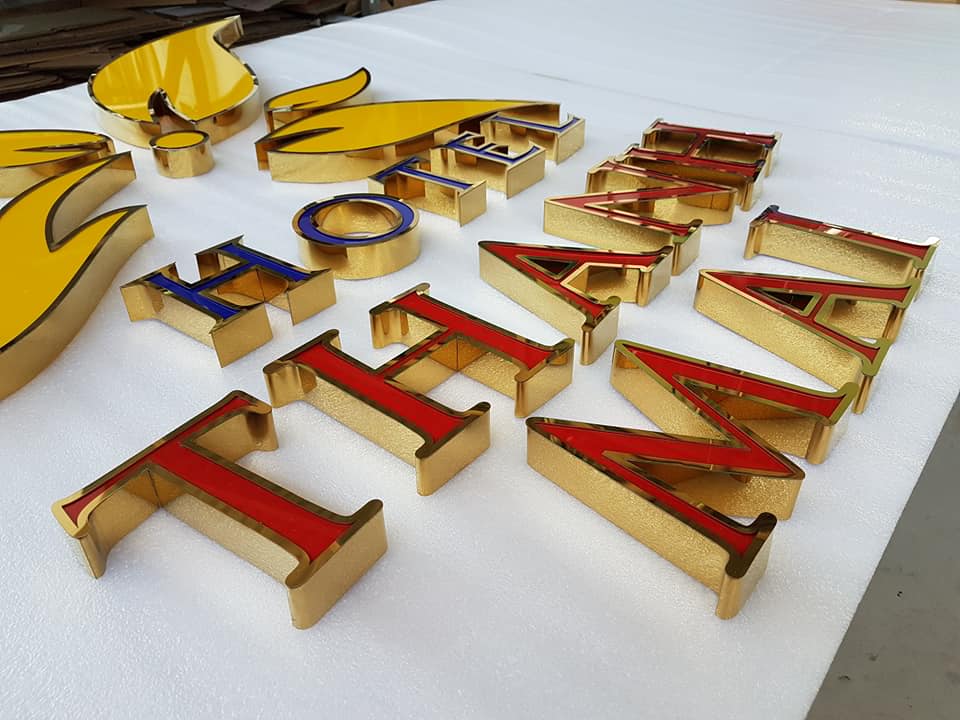 Thi Công Bảng Hiệu Chữ Inox