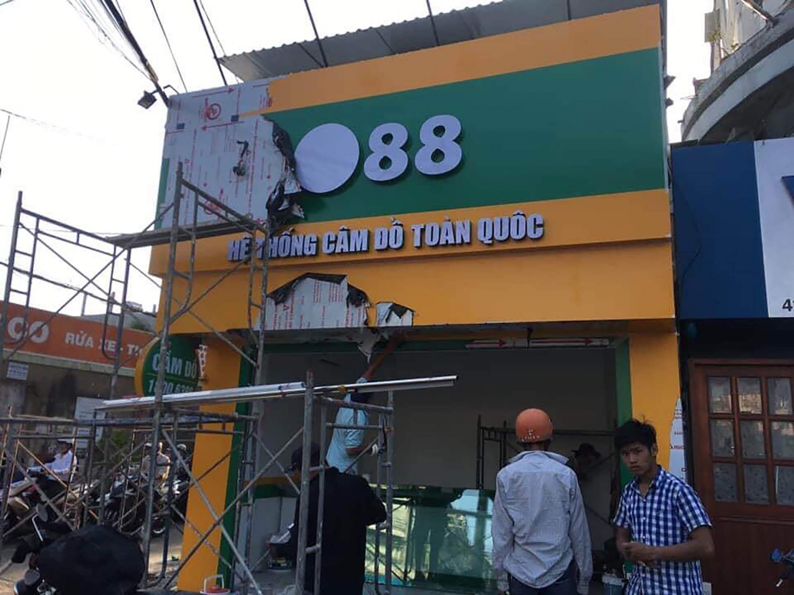 Thiết Kế Biển Hiệu Tiệm Cầm Đồ Đẹp, Chuyên Nghiệp