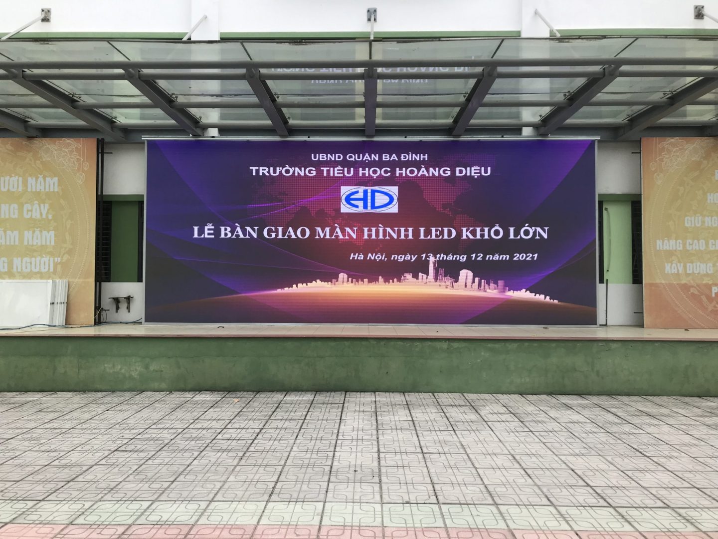 Thiết kế Bảng Quảng Cáo Màn Hình LED Ngoài Trời