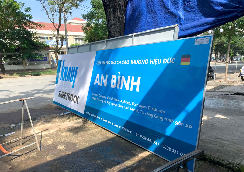 Thi công Biển Quảng Cáo In Bạt