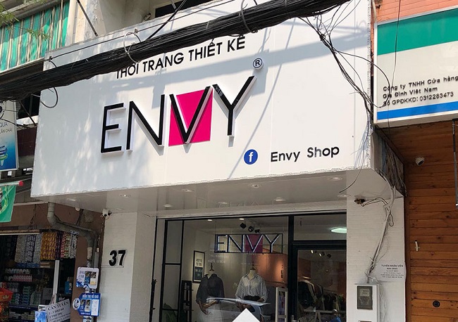 Thiết Kế Biển Quảng Cáo Shop Quần Áo