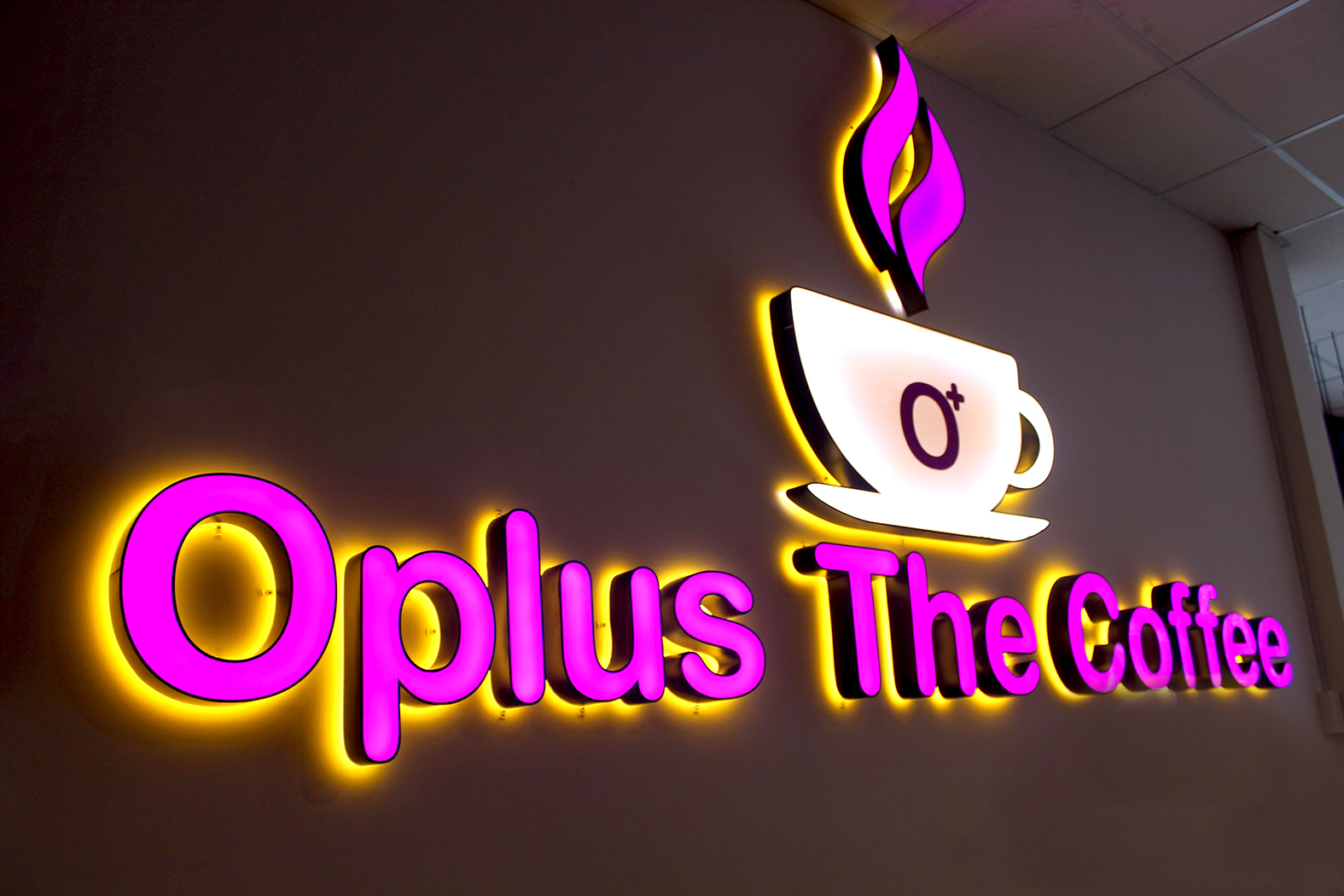 Thi Công Biển Quảng Cáo Quán Nước Đẹp