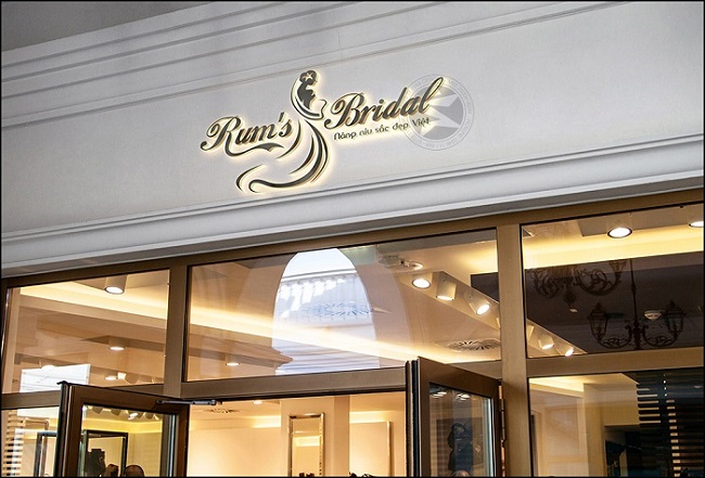 Thi Công Bảng Hiệu Áo Cưới