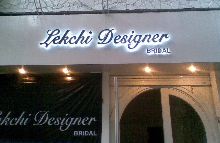 Thiết Kế Bảng Hiệu Áo Cưới