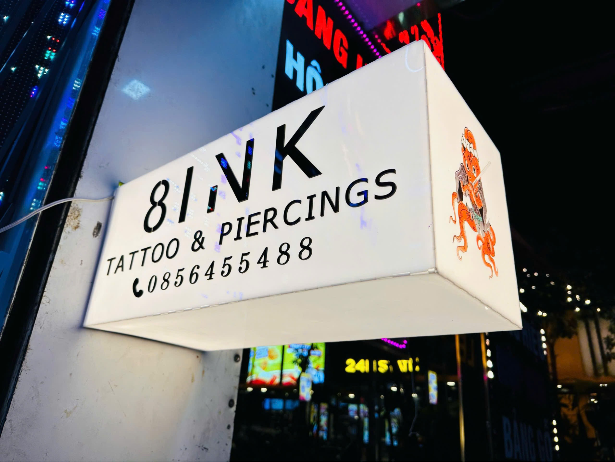 Thi Công Biển Hiệu Mica Hộp Đèn