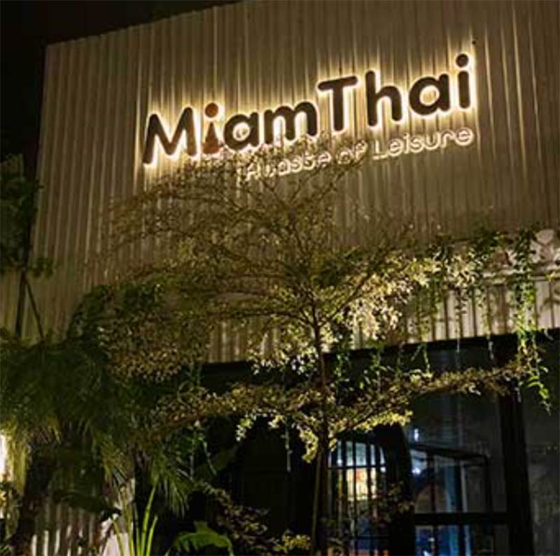 Làm Bảng Hiệu Nhà Hàng