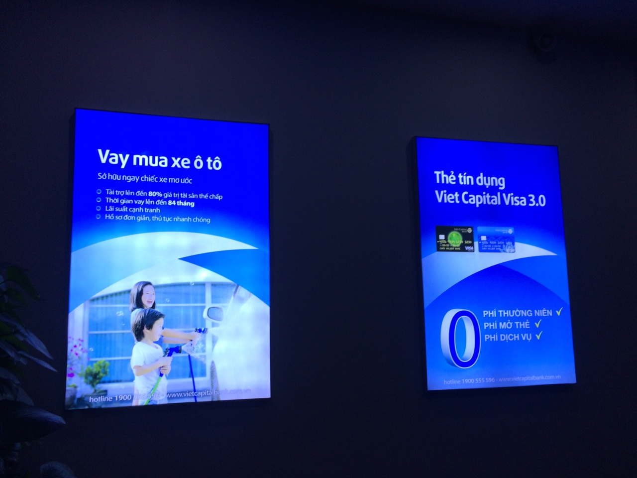 Thi Công Biển Hộp Đèn Quảng Cáo