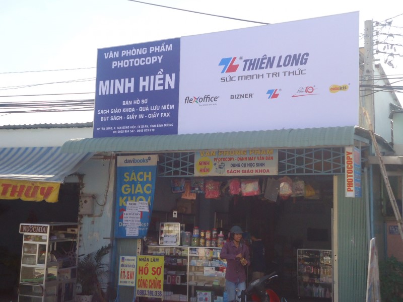 Thiết Kế Bảng Hiệu Tạp Hóa