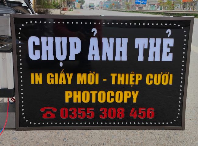 Bảng Hiệu Quảng Cáo LED Ruồi