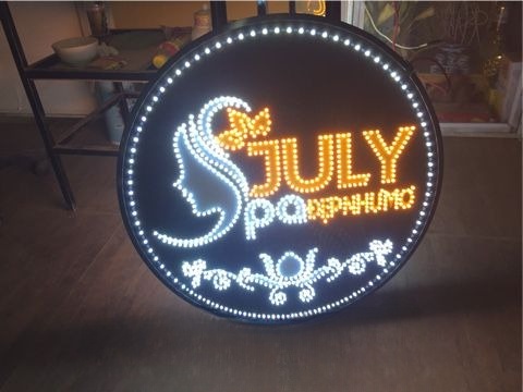 Bảng Hiệu Quảng Cáo LED Ruồi