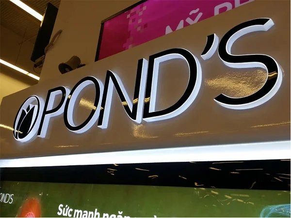 Thi Công Chữ Quảng Cáo Có Đèn